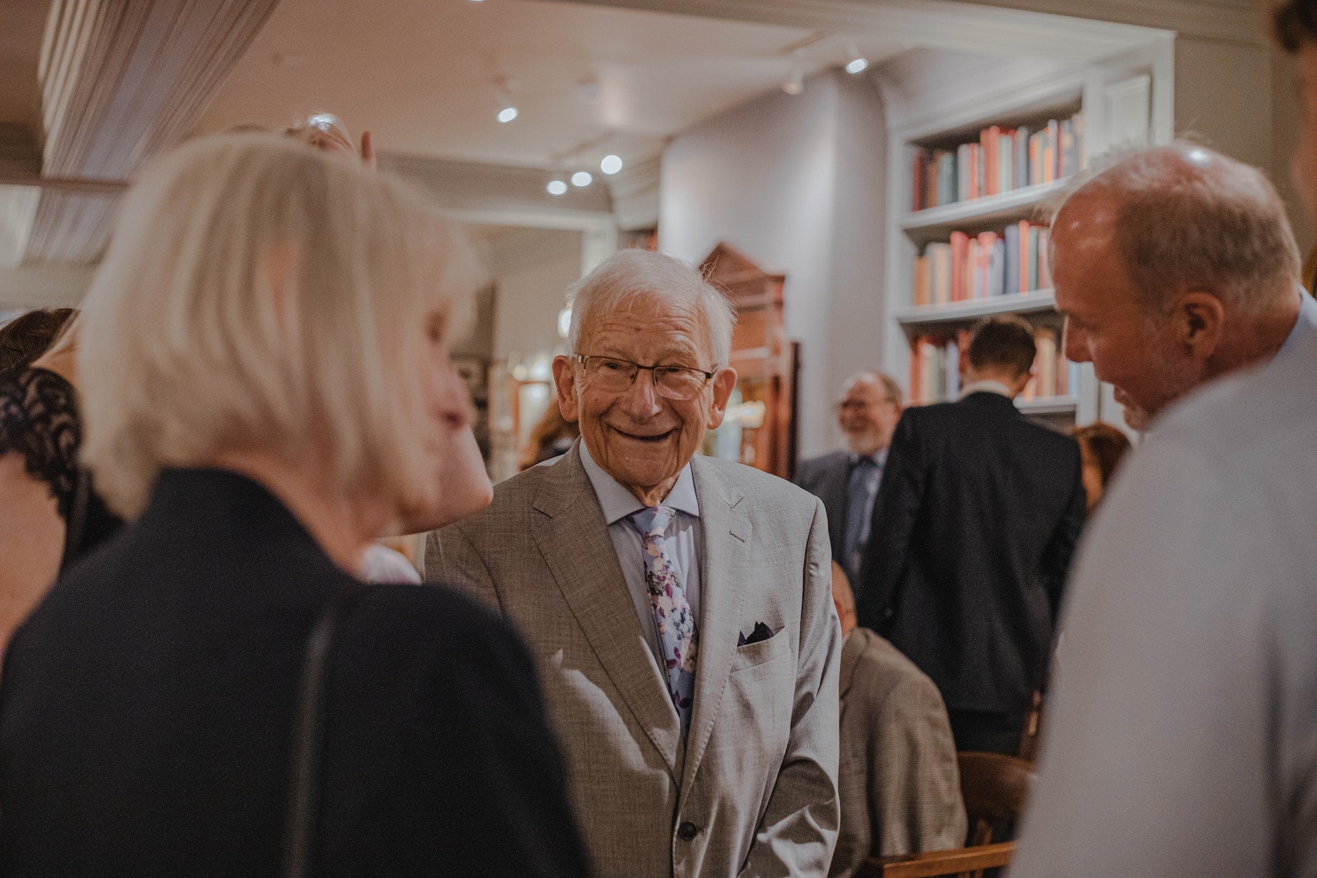 The Wisdom Keepers: Exploring the Richness of Senior Mentorship in the Digital Age
