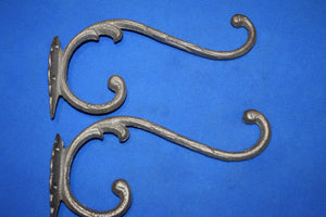 Cast Iron Garden Lantern Hanger 9 inch H-71
